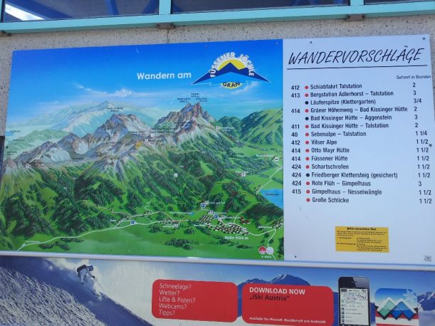 Wanderkarte an der Bergstation im Tannheimer Tal