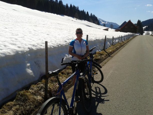 Ein perfekter Mountainbike-Tag im Allgäuer Frühling geht zu Ende