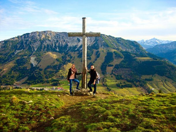 Endlich am Gipfelkreuz am Jochschrofen angekommen