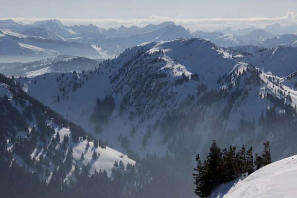 Gipfel vieler bekannter Berge vom Gündleskopf zum Buralpkop