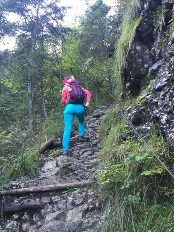 Auf dem Weg nach oben in der Klamm