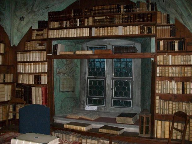 Predigerbibliothek Nikolaikirche in Isny im Allgäu