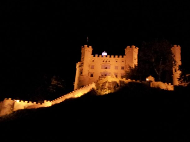 Neuschwanstein bei Nacht