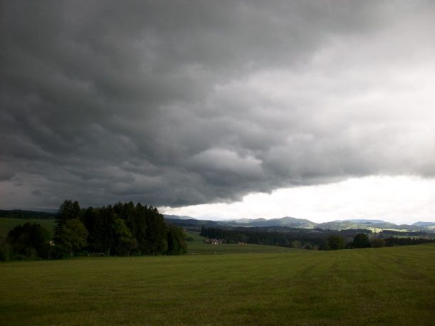 Gewitterwolken auf der Wandertrilogie