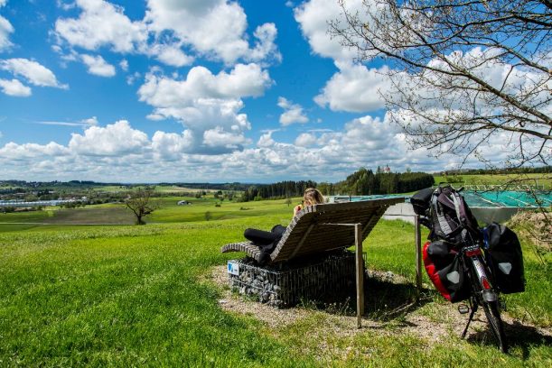 Tolle Sicht über Ottobeuren entlang der Radrunde Allgäu