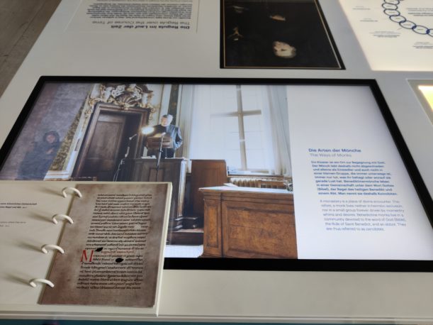 Jahrhunderte alte Schrift und moderne Technik