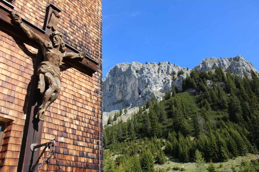 Rote Flüh, den Berg im Blick