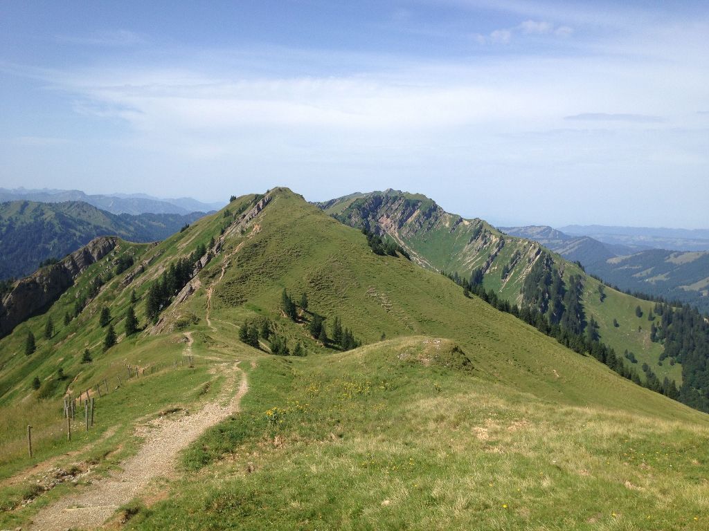 our: Blick zum Sederer und Buralpkopf